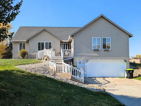 1136 S Carter, Midland, MI 48642