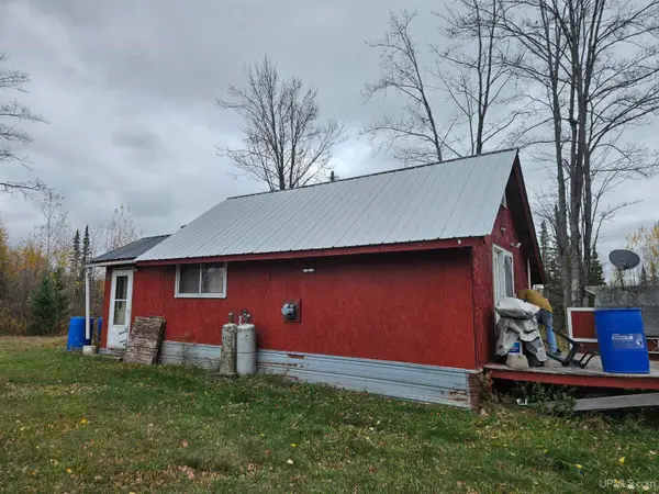 15889 Engstrom, Bruce Crossing, MI 49912