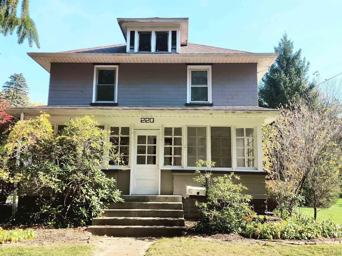 220 N Lane, Blissfield, MI 49228 - #1
