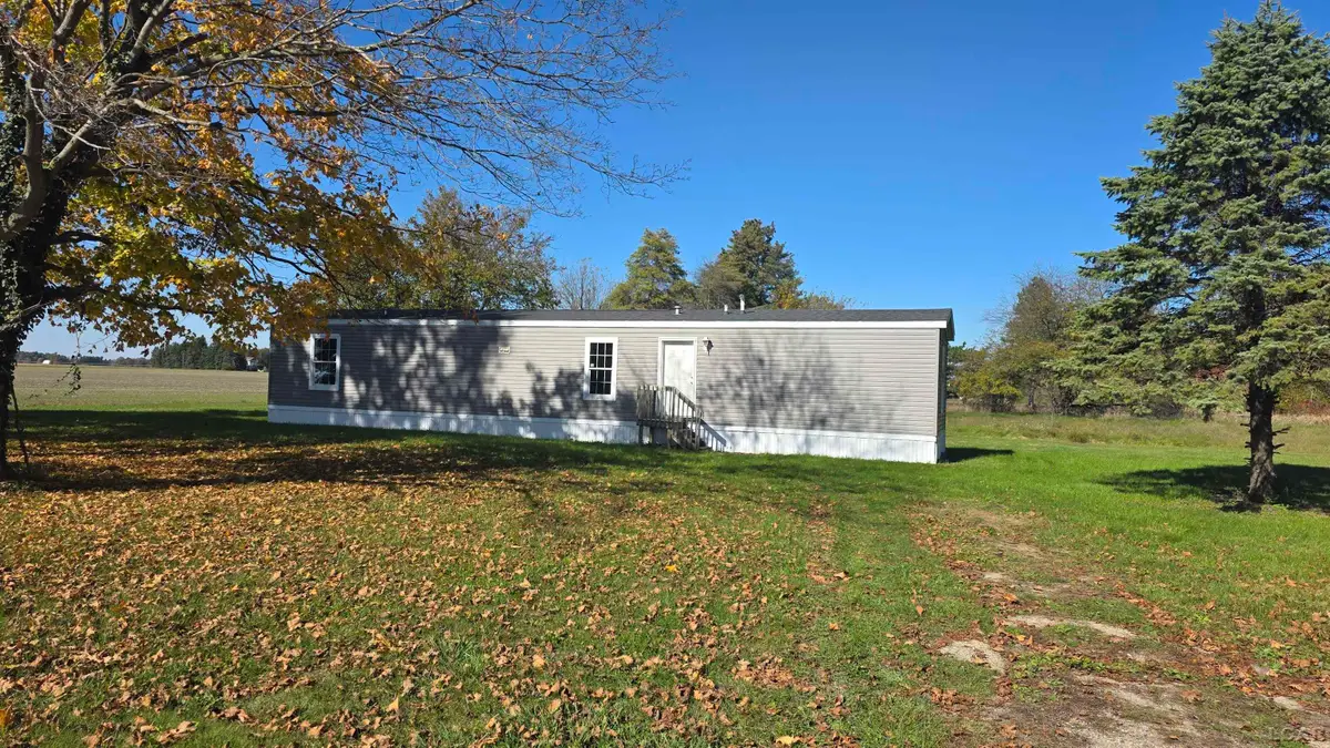 9610 W Ridgeville, Morenci, MI 49256 - #1