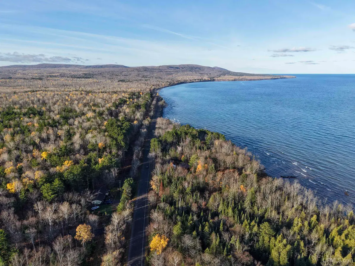 West 107th Engineer's Memorial, Ontonagon, MI 49953 - #1