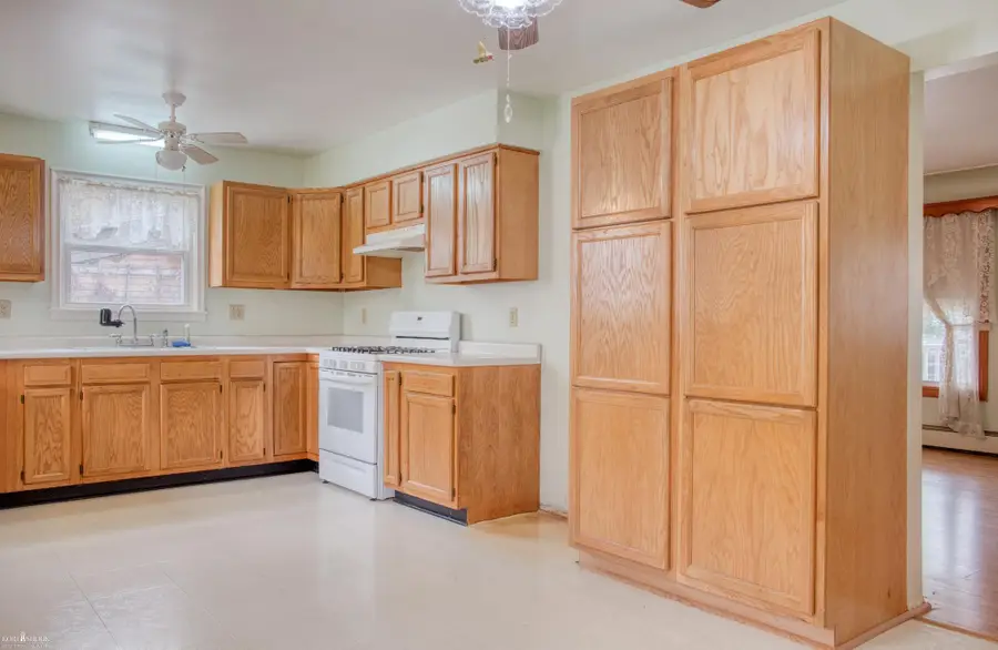 205 S Oak, Owosso, MI 48867 - #3