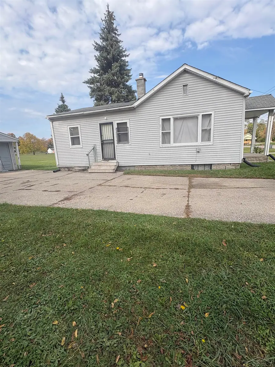 2411 Thayer, Saginaw, MI 48601 - #2