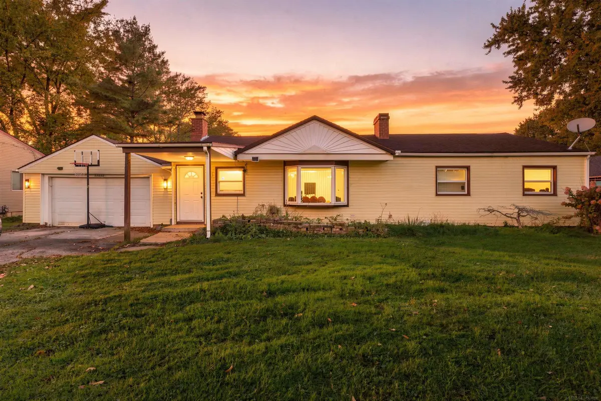 37859 Emery, Clinton Township, MI 48036 - #1