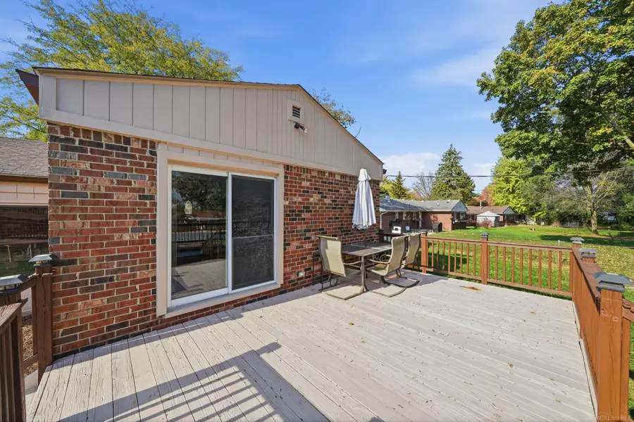 45430 Abington, Macomb, MI 48042 - #3