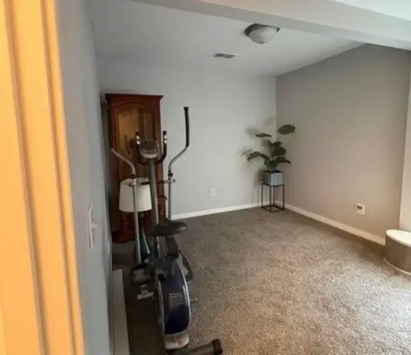 1255 Brabbs, Burton, MI 48509