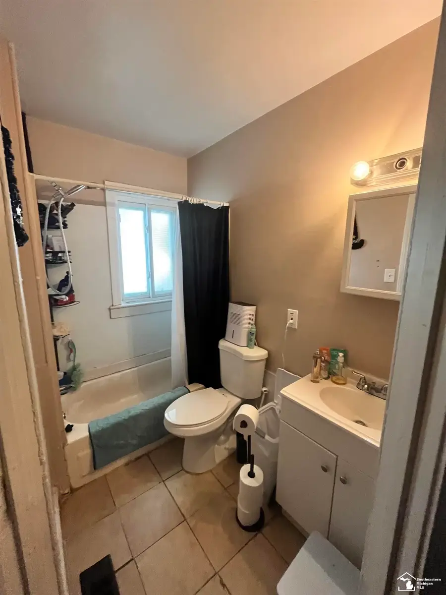 6034 Marvin, Taylor, MI 48180 - #3