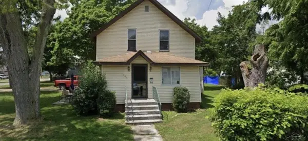 303 Republic, Alma, MI 48801