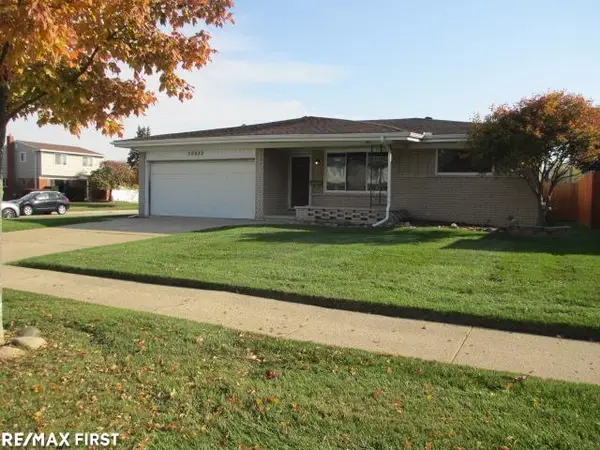 30652 St. Onge, Warren, MI 48088