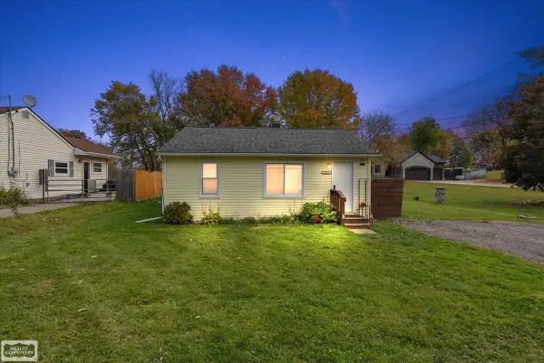 4769 Jamm, Lake Orion, MI 48359