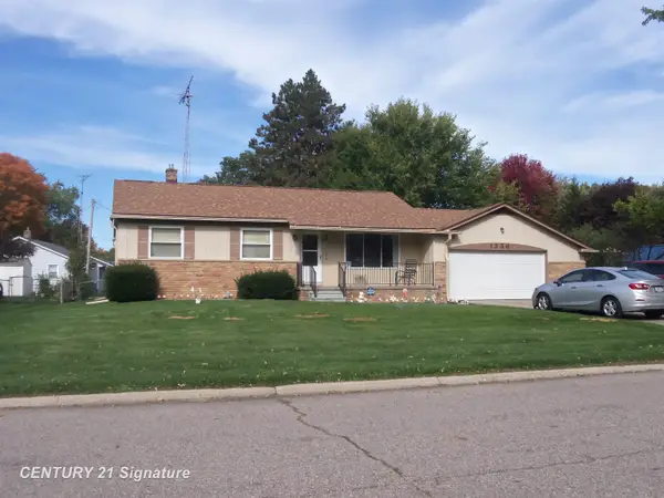 1336 Peachwood, Flint, MI 48507