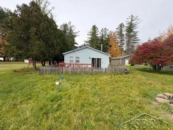 5155 Martin, Beaverton, MI 48612