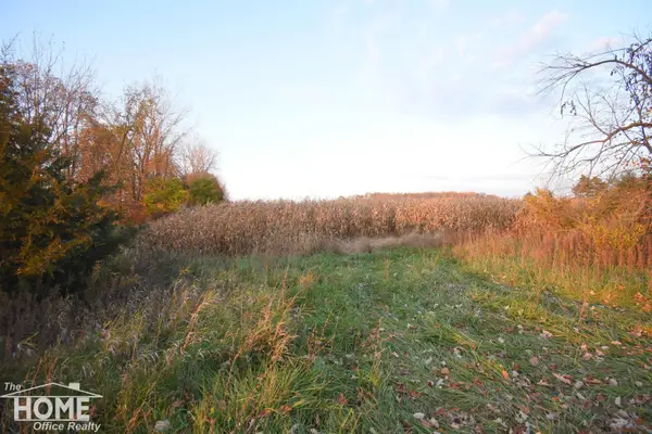 4664 W Garrison, Owosso, MI 48867
