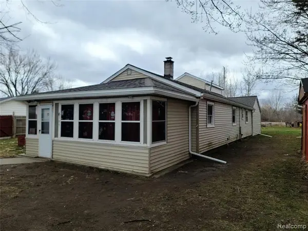 6964 S State, Bancroft, MI