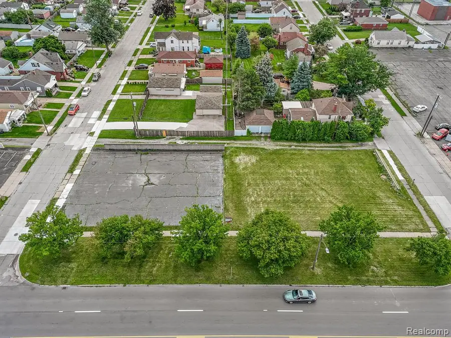 19120 Dix, Melvindale, MI 48122 - #2