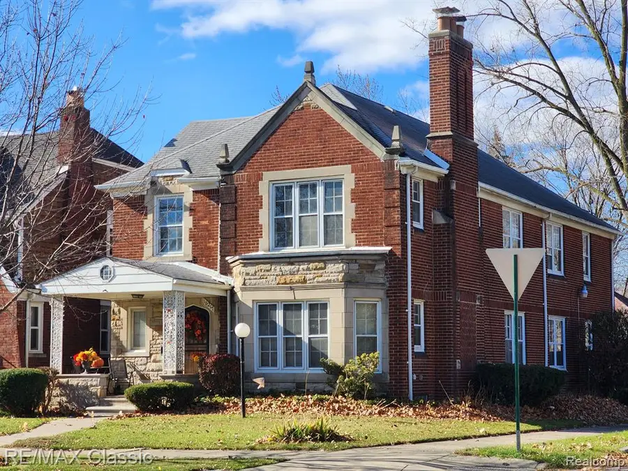 16215 and 16217 Greenview, Detroit, MI  - Image #2