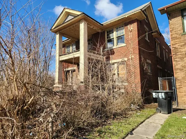 8773 Petoskey, Detroit, MI 48204