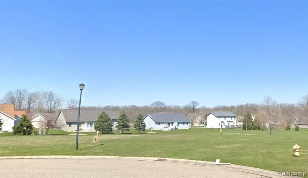 5442 Meadow Creek, Flint, MI 48532 - #1