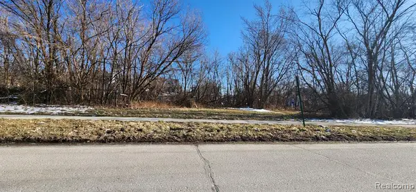 402 E Euclid, Detroit, MI 