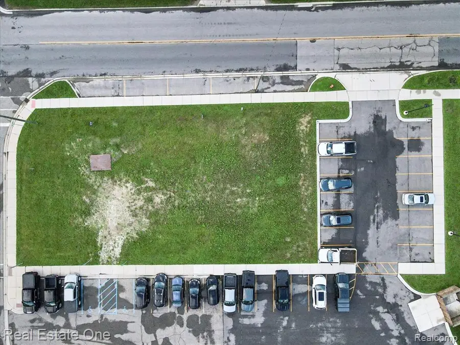 Building A of P E Burdick, Oxford, MI 48371 - Image #3