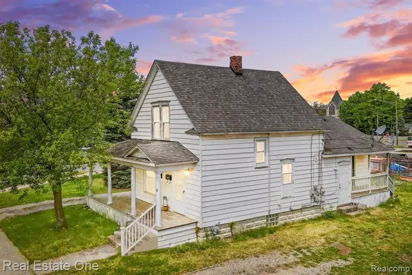 19 Stanton, Oxford, MI 