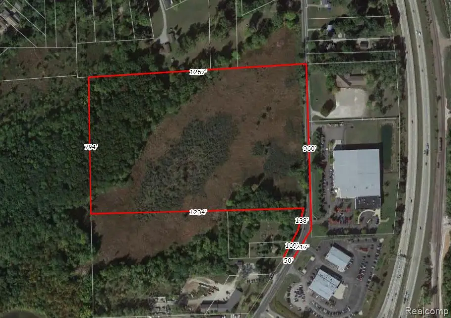 15000 North Rd, Fenton, MI 48430 - #1