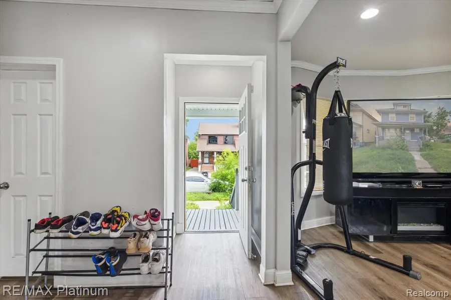 3738 Montgomery, Detroit, MI 48206 - Image #2