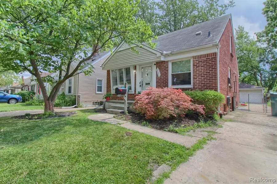 24451 New York, Dearborn, MI  - Image #2