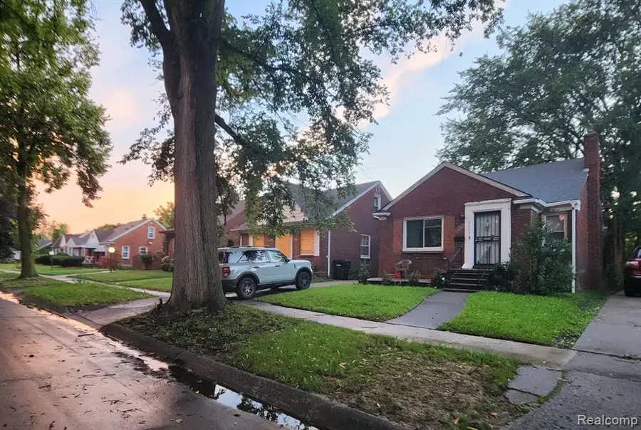 8283 Sussex, Detroit, MI  - Image #3