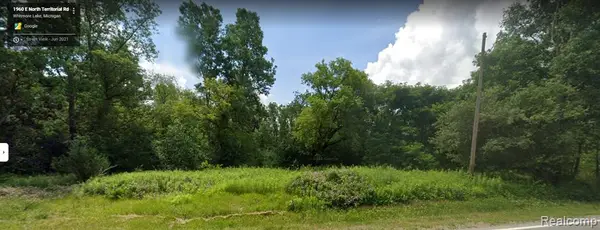 1960 E North Territorial, Whitmore Lake, MI 48189