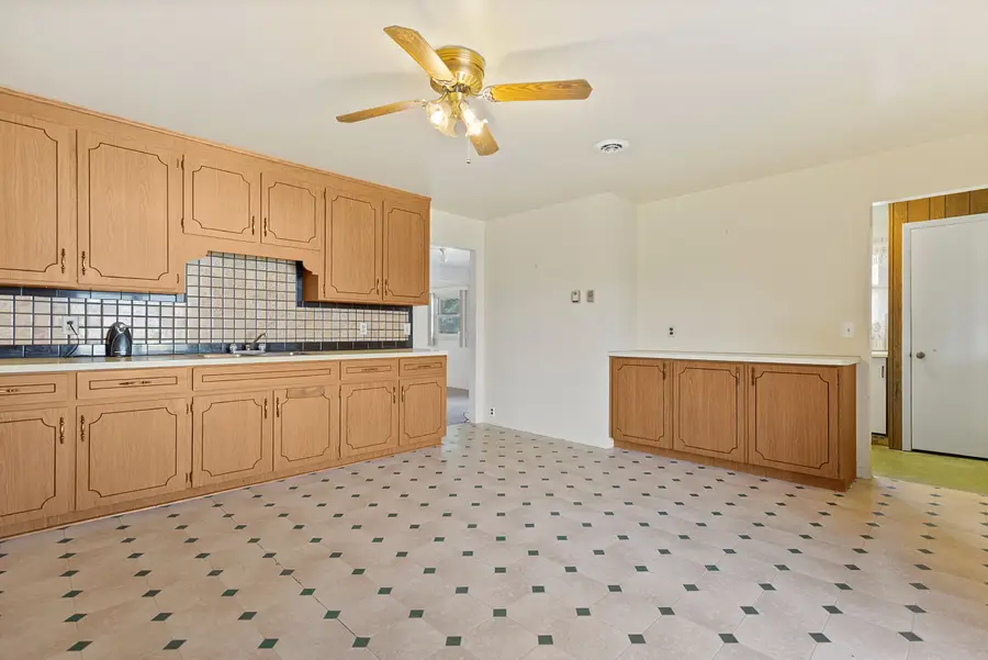 408 Howell, Berlin Township, MI  - Image #3