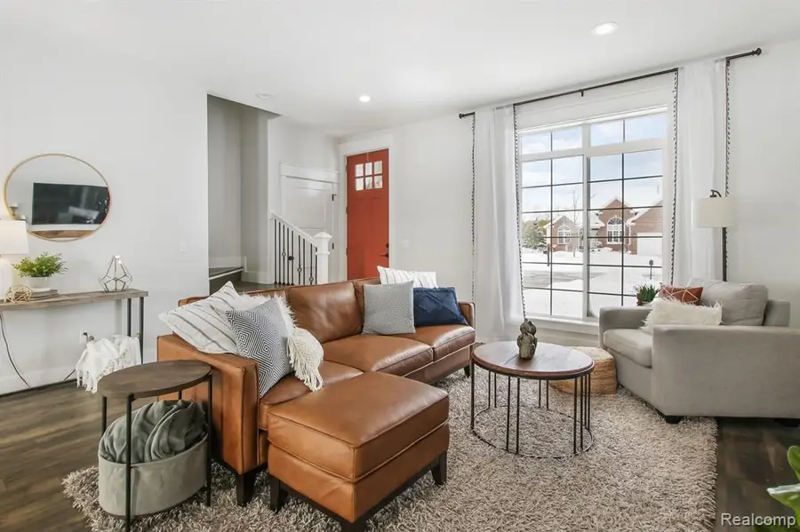 2291 Woods West, Flushing, MI 48433 - #3