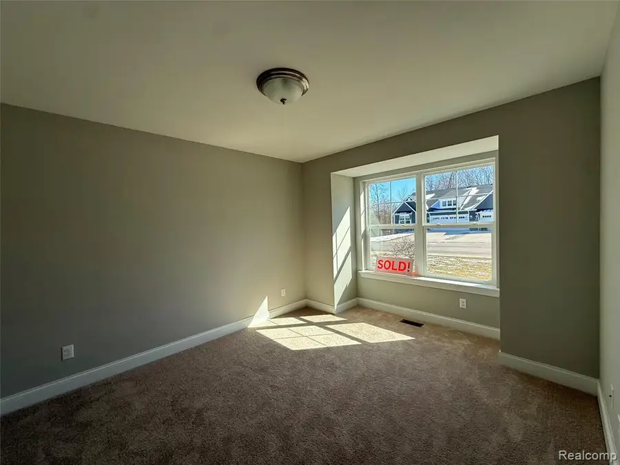 1054 Camellia #44, Howell, MI 48843 - #2