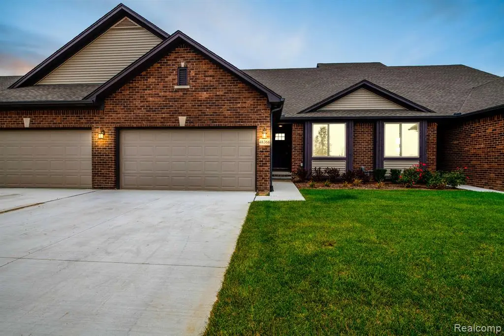 48341 Applegrove #Unit 11, New Baltimore, MI  - Image #1