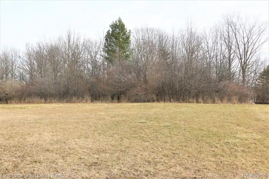 13 Grovemont, Grand Blanc, MI 48439 - #3