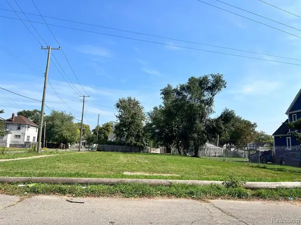 1610 Military, Detroit, MI 