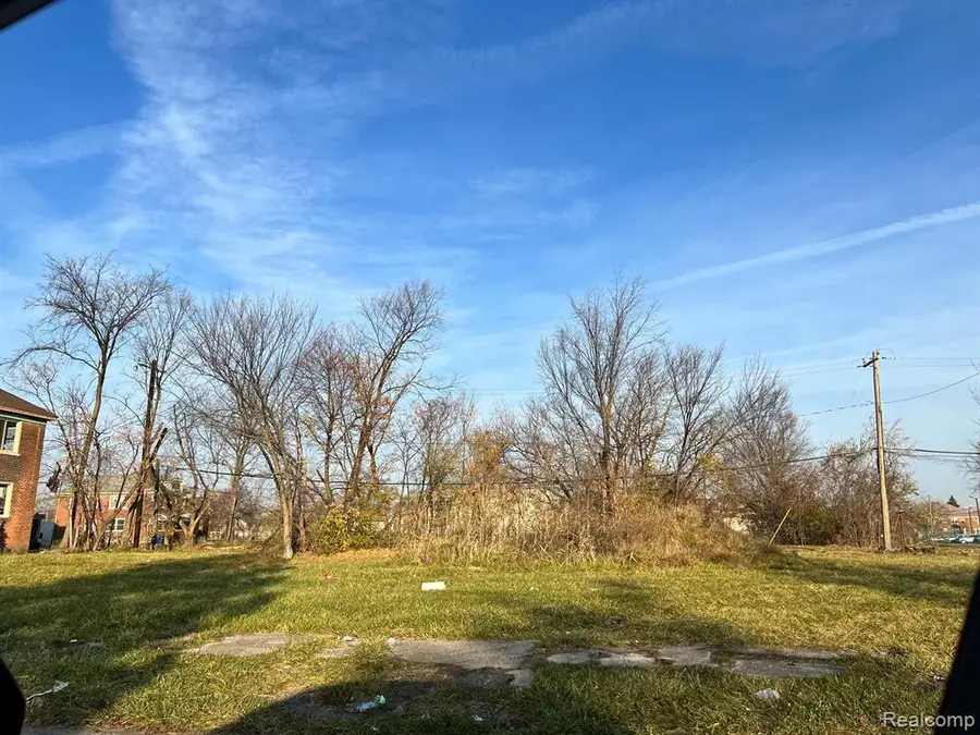 3743 Edison, Detroit, MI  - Image #2