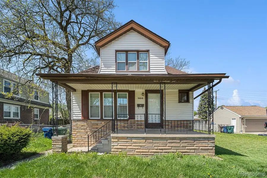 1654 Chandler, Lincoln Park, MI  - Image #2