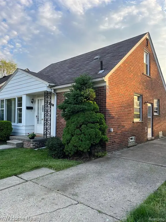 9327 Dixie, Redford, MI  - Image #3