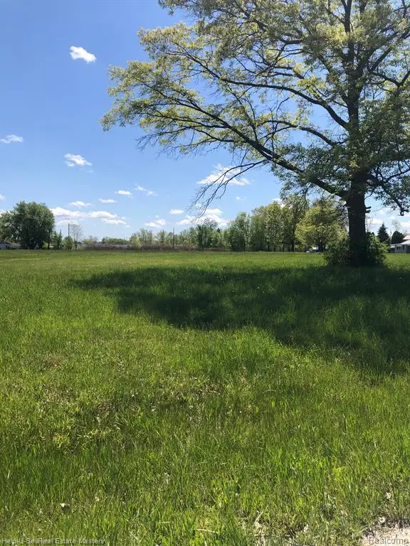 9999 24th, Port Huron, MI 48060