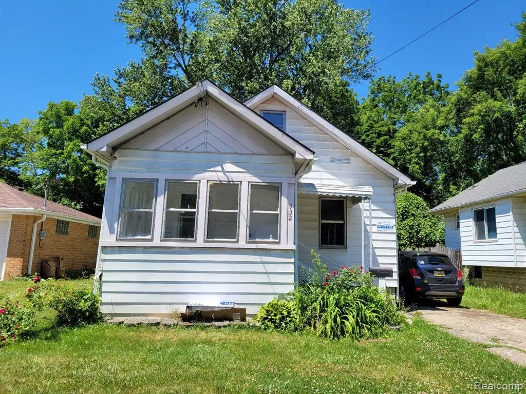 932 Bradley, Flint, MI 48503 - #1