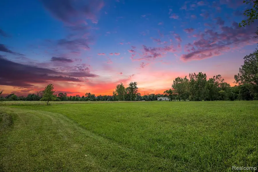 29988 Armada Ridge, Richmond, MI  - Image #3