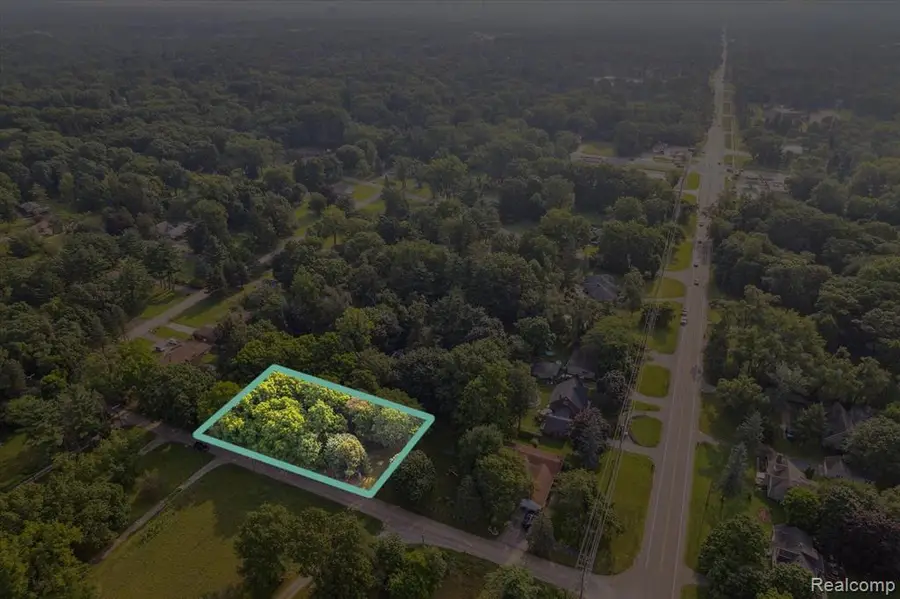 Lot 9 Outwood, Southfield, MI 48033 - Image #2