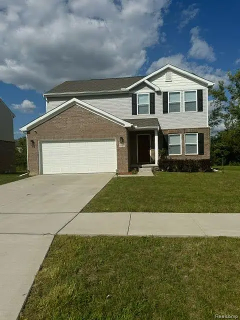 16913 Aberdeen, Romulus, MI 