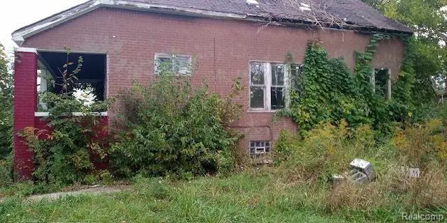 13832 Pinewood, Detroit, MI 48205 - #2