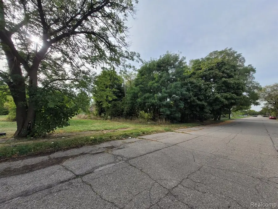 6935 E Congress, Detroit, MI 48207 - #2