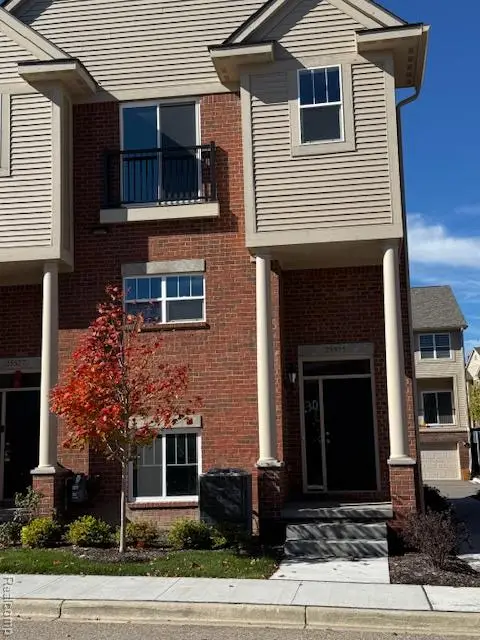 25535 Grandview #30, Novi, MI 48375 - #1