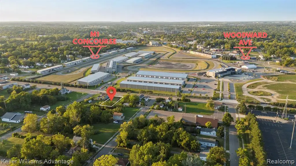 151 South, Pontiac, MI  - Image #1