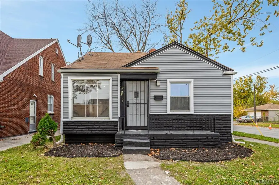 2400 S Annabelle, Detroit, MI  - Image #2