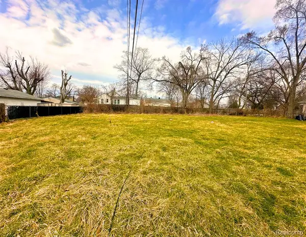 16 Liberty, Monroe, MI 